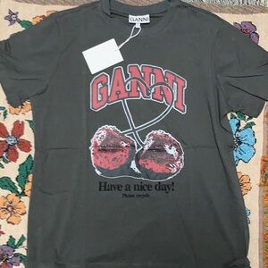 Black Basic Jersey Red Cherry Relaxed T-Shirt size Large